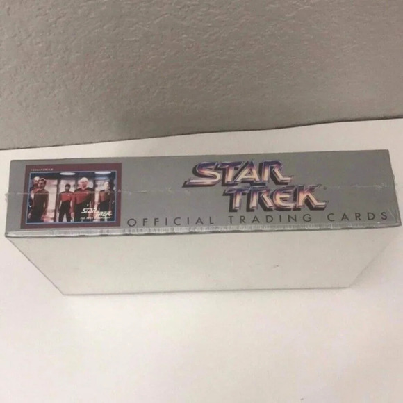NEW Sealed 1991 Star Trek 25th Anniversary Official Trading Cards Set - Picture 2 of 4
